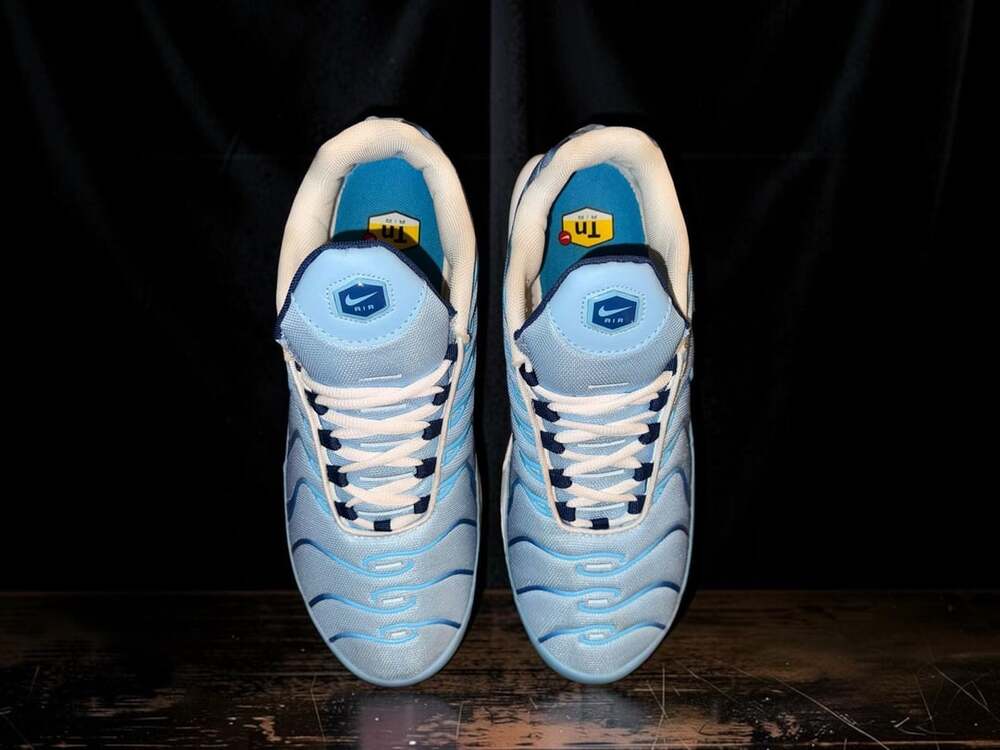 Nike Air Max Plus Women's Sneakers - Celestine Blue/Diffused Blue (Style FJ4736- - Picture 10 of 10